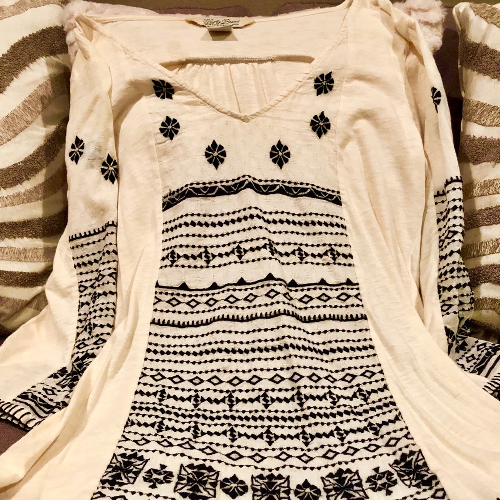 Lucky Brand Embroidered Peasant Top